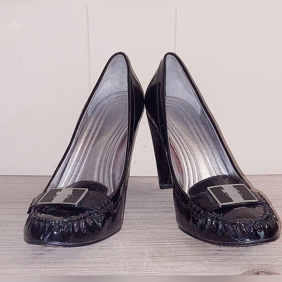 Coach Ladies Kandace Soft Patent Leather Pumps Pre-Loved Size 9 - Picture 1 of 10